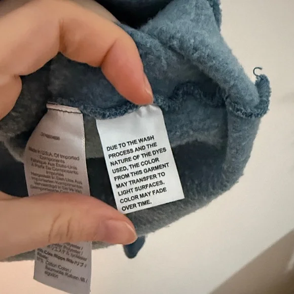 Madewell’s Rivet & Thread Turtleneck Sweatshirt Size Small - Picture 10 of 11